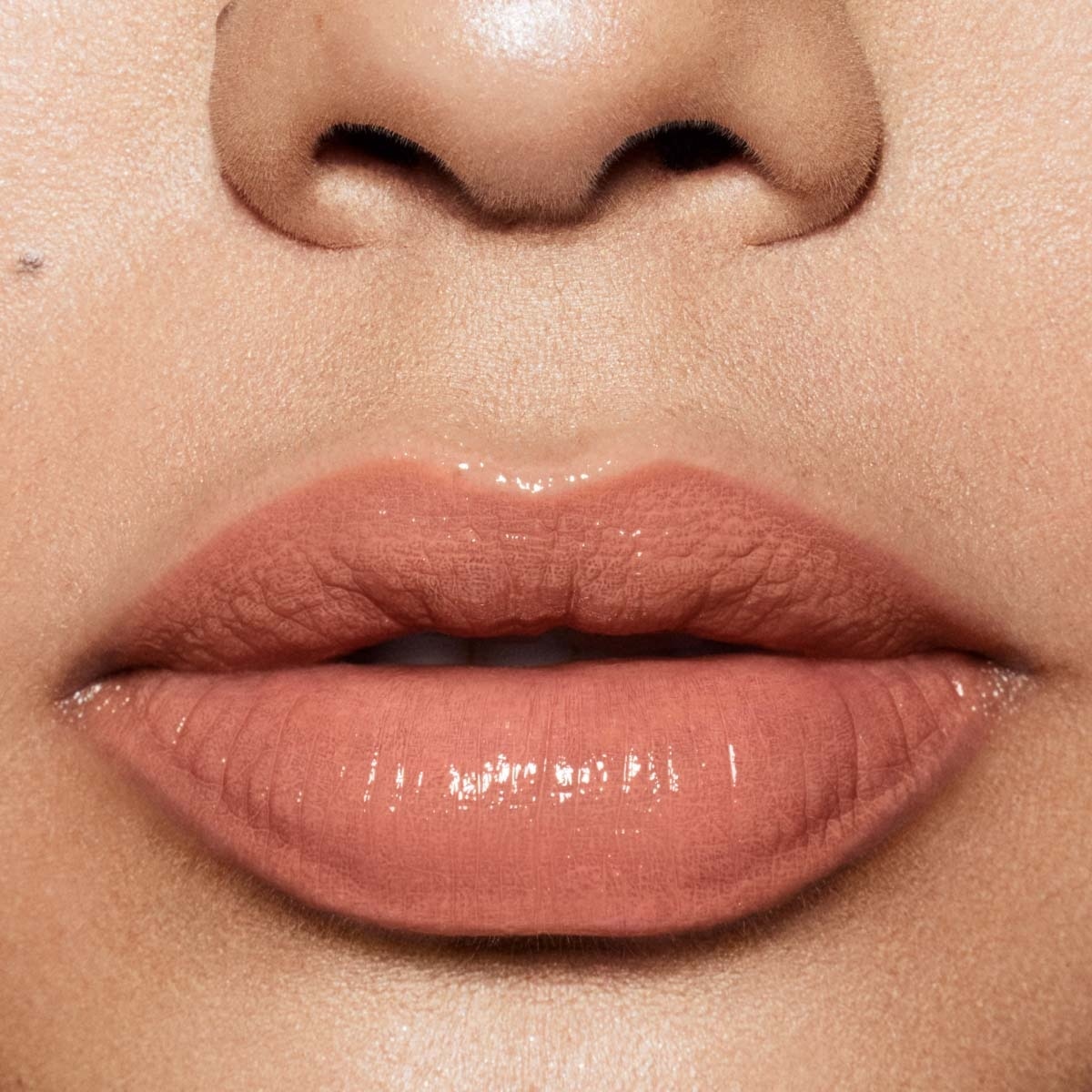 GLOSS BOMB STIX (BARRA DE LABIOS DE BRILLO INTENSO)